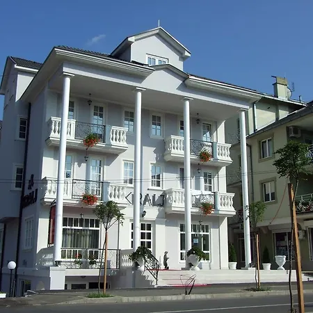 Kralj Hotel 3*